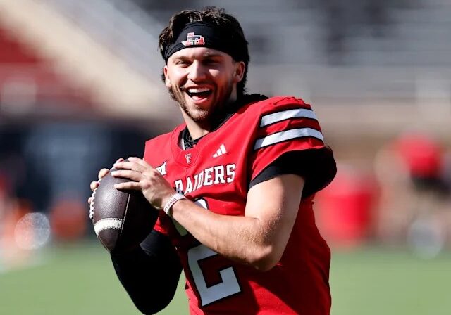 Credit: Yahoo Sports